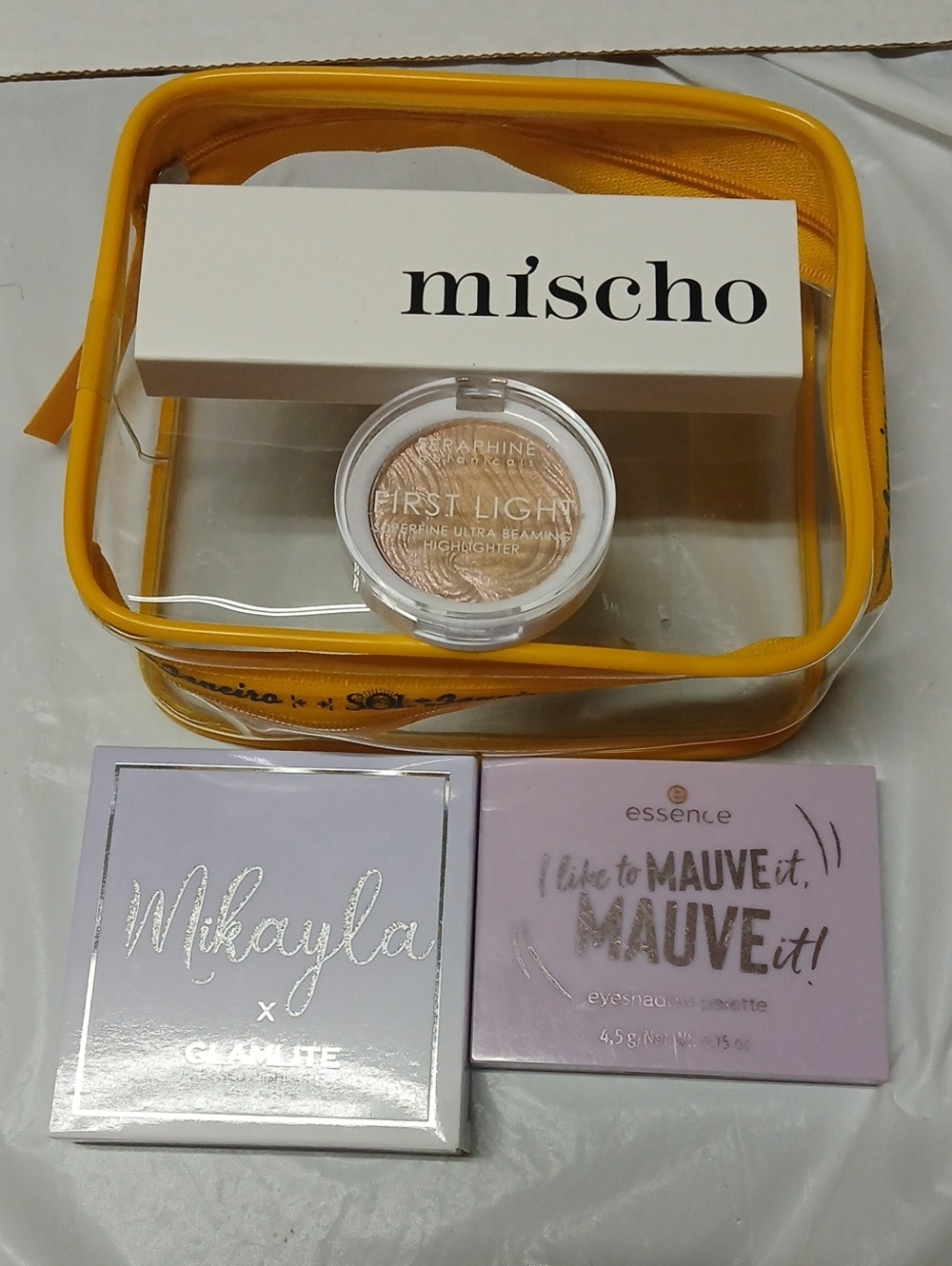 Makeup Bundle Lot Eyeshadow & Highlighter Essence Mauve Mischo Mikayla Seraphine